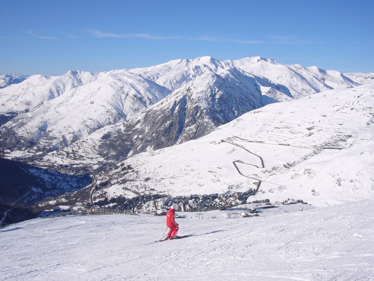 Baqueira - Beret Large.jpeg