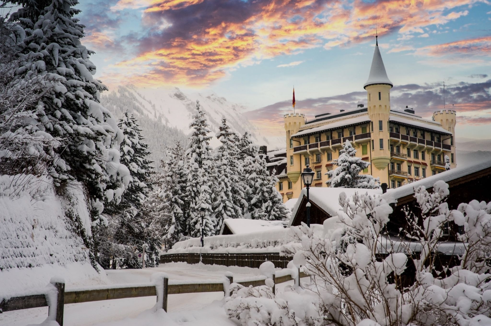 Most Luxurious Ski Resorts-2.jpg