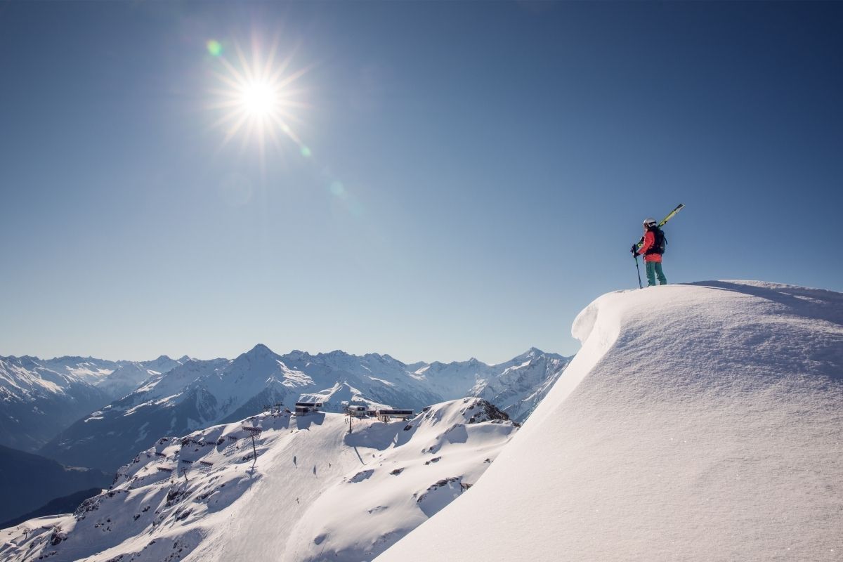 Off-piste in Mayrhofen.jpg