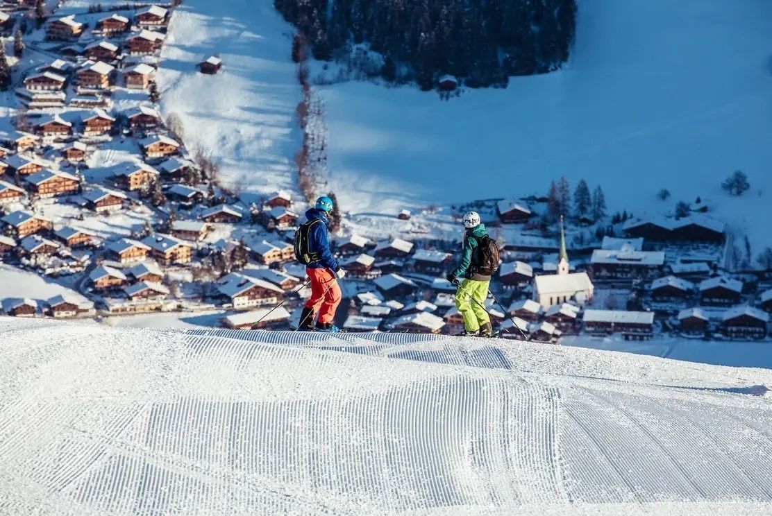 Ski Juwel Skiing.jpg