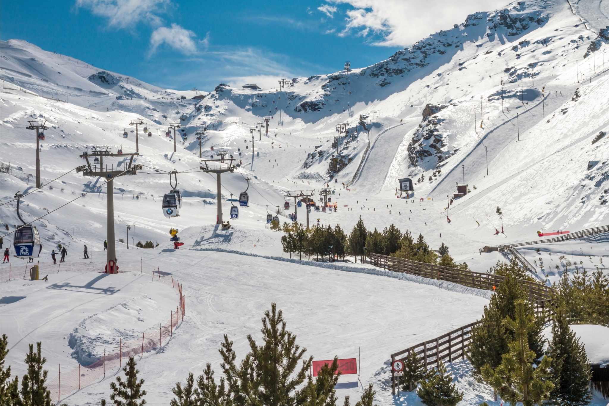 family-friendly ski resort sierra nevada.jpg